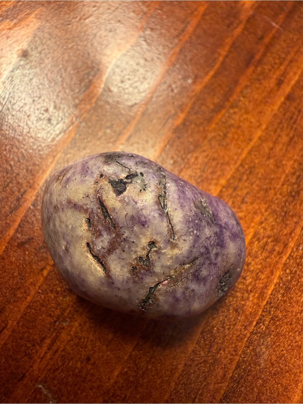 Purple Tumbled Stone 27g – Lavender & Cream Mineral Specimen – Unidentified